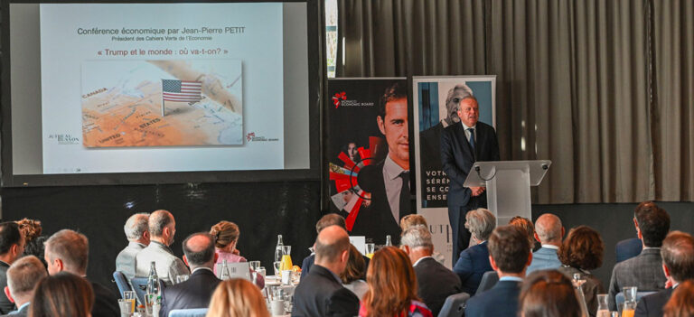 Jean-Pierre Petit lors de la conférence économique organisée par Jutheau Husson et le MEB